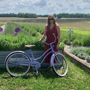 Meet your Posher, Lacey